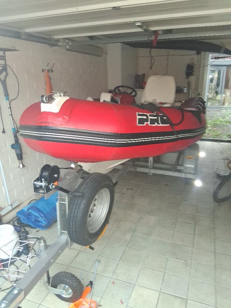 Zodiac pro, Watersport en Boten, Rubberboten, Gebruikt, Zodiac, Polyester/glasvezel, Afdekzeil, Anker, Brandstoftank, Inclusief motor