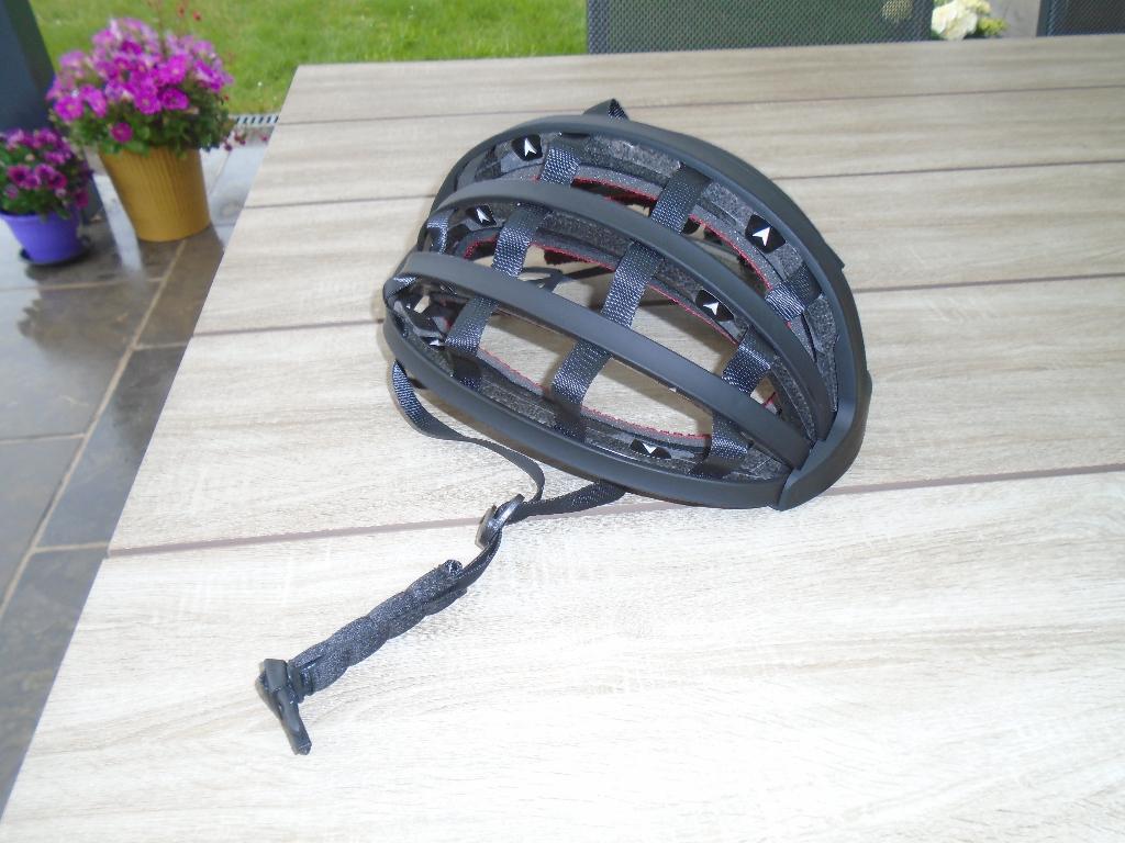 nieuwe retro-look fietshelm, opvouwbaar! 25€, Fietsen en Brommers, Ophalen of Verzenden, Nieuw, L, Heer of Dame