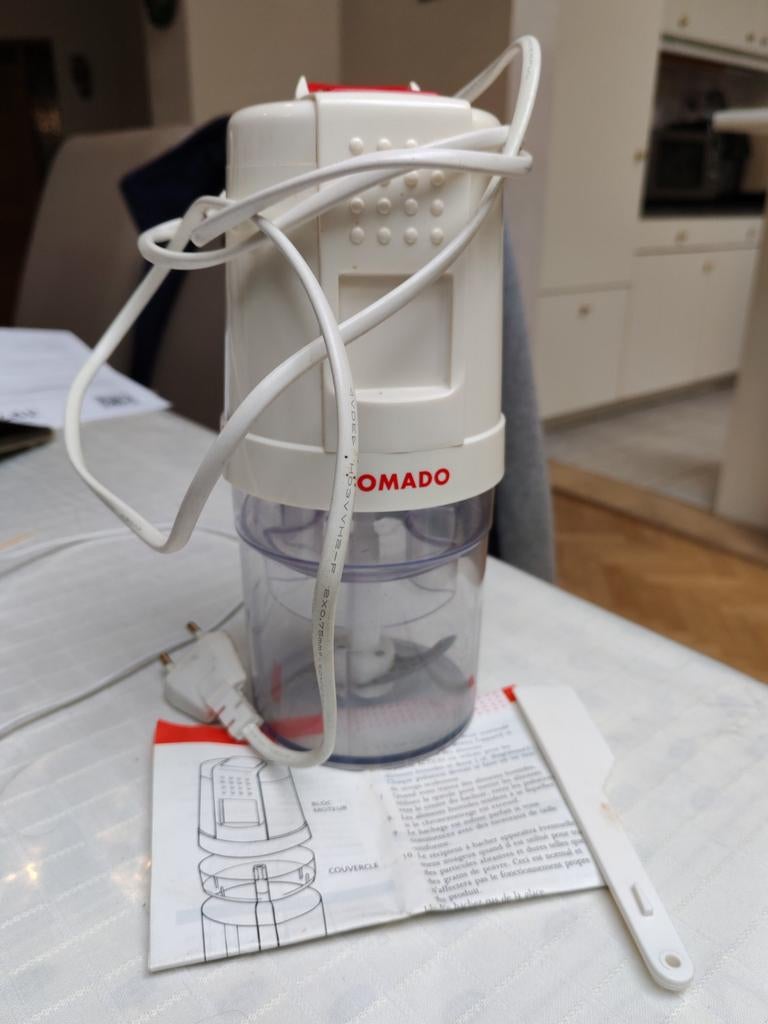 Tomado vleesmolen, Ophalen