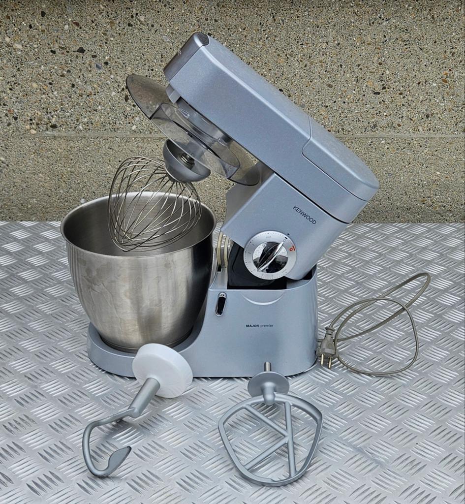 Kenwood Keukenrobot - Zo goed als Nieuw., Elektronische apparatuur, Keukenmixers, Ophalen