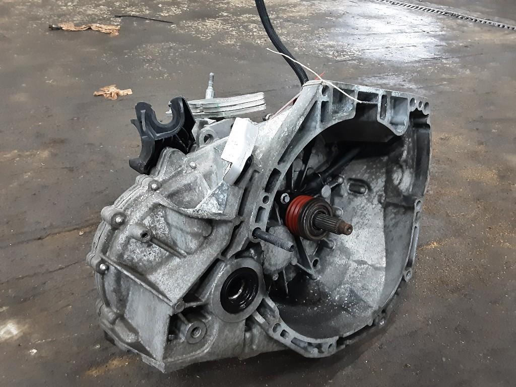 BOITE DE VITESSES MANUELLE Kangoo / Grand Kangoo (KW), Renault, Mevr. I. Hauben, Utilisé, Rue de l'Espoir 34 34
4030  GRIVEGNÉE, BE