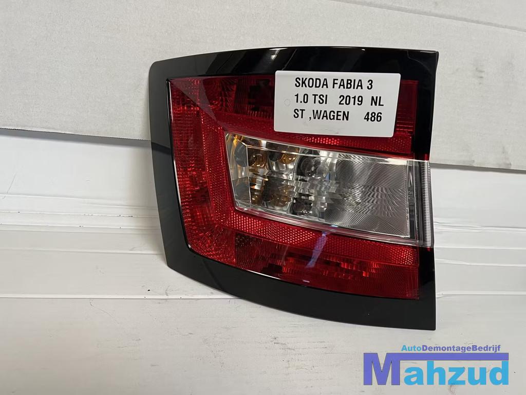 SKODA FABIA 3 stationwagen combi links achterlicht 2014-2021, Tr. Vaclava Klementa 869
293 01  Mlada Boleslav, CZ, Skoda, Skoda Auto a.s.
