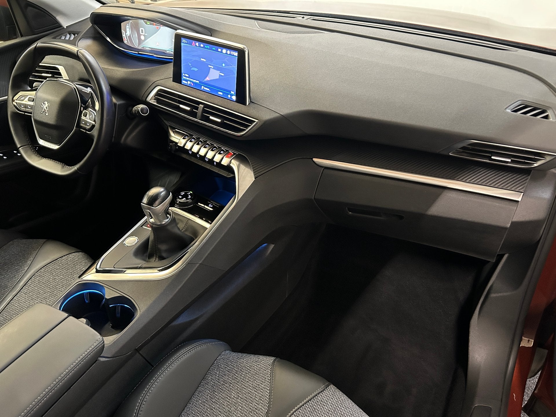 Peugeot 3008 1.2 Allure S&S (année de construction 2017), Achat, Euro 6, Entreprise, Autres couleurs