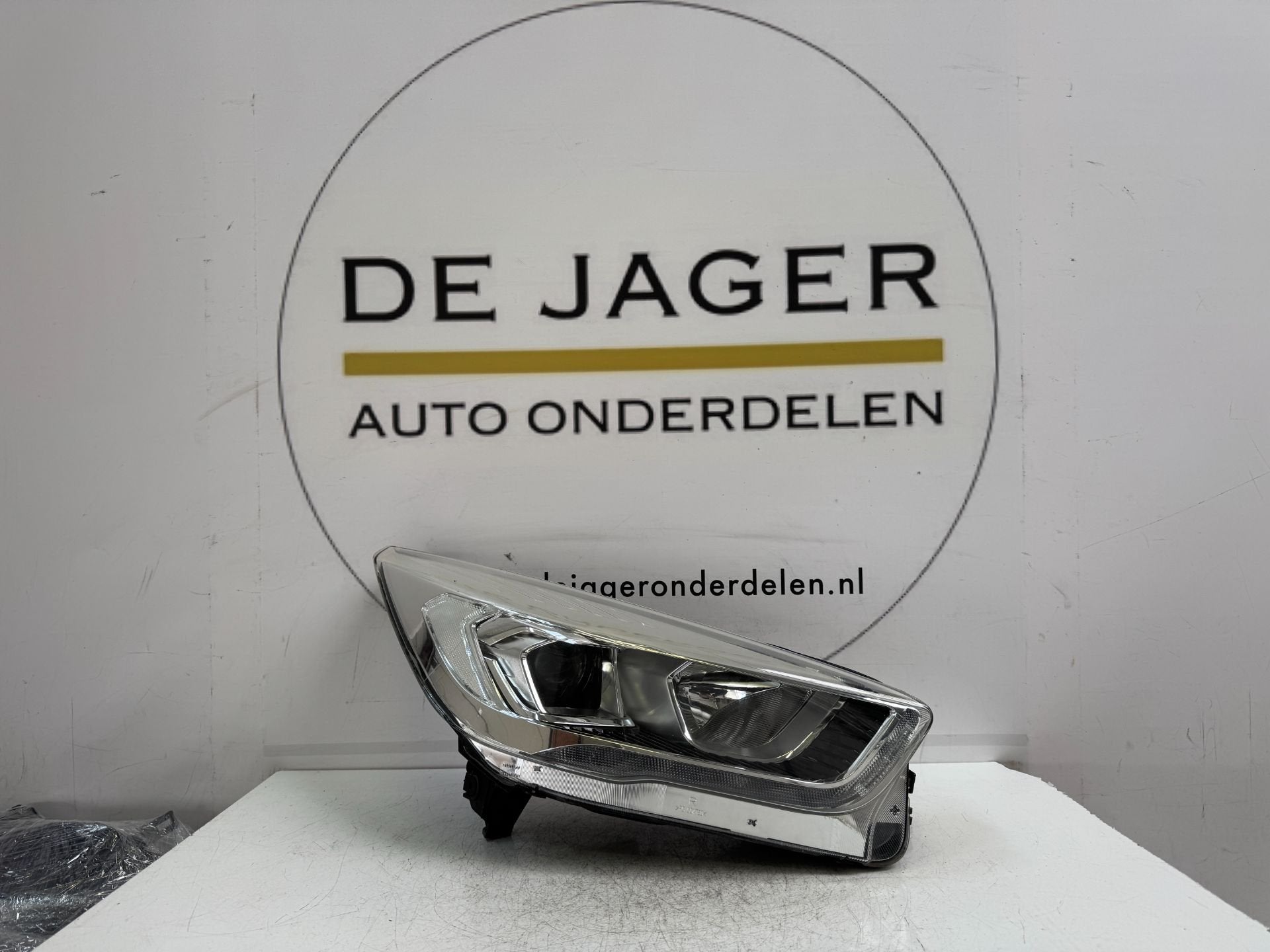 FORD KUGA MK2 LED KOPLAMP RECHTS 90156360 GV4113W029, Gebruikt, Info@ford.com, Ford, Ford Motor Company