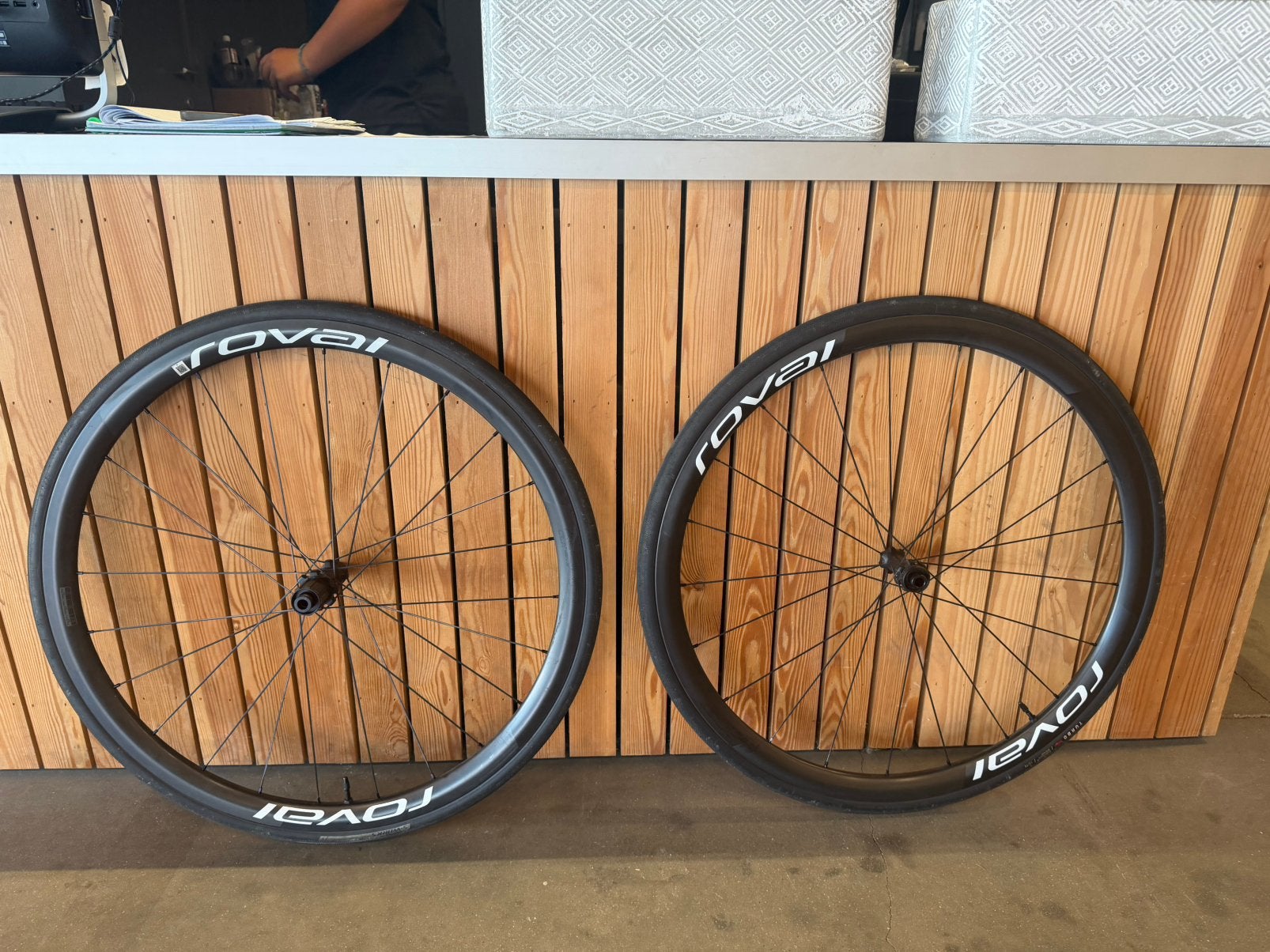 Roues roval alpinist clxII en tubeless, Enlèvement ou Envoi, Comme neuf