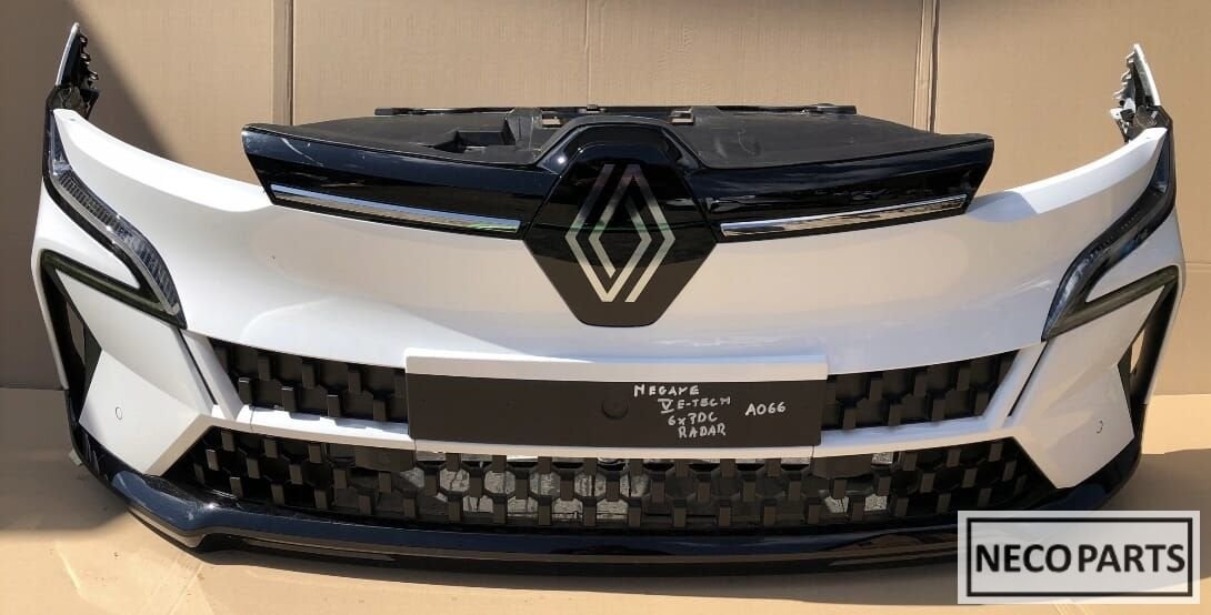 VOORBUMPER RENAULT MEGANE E-TECH BUMPER GRILL COMPLEET, Auto-onderdelen, Gebruikt, -, Renault, -