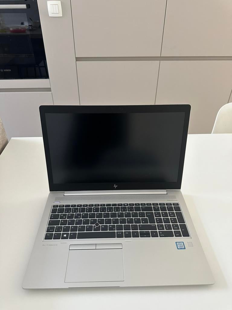Laptop HP Elitebook 850 G6 i5, Computers en Software, Ophalen, Zo goed als nieuw, SSD, 3 tot 4 Ghz