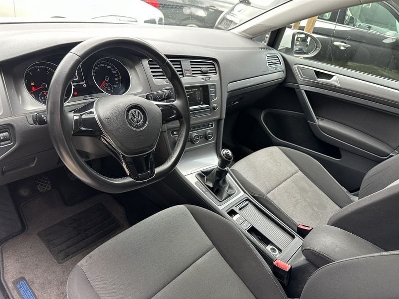 Volkswagen Golf, Voorwielaandrijving, Euro 5, Stof, Gebruikt