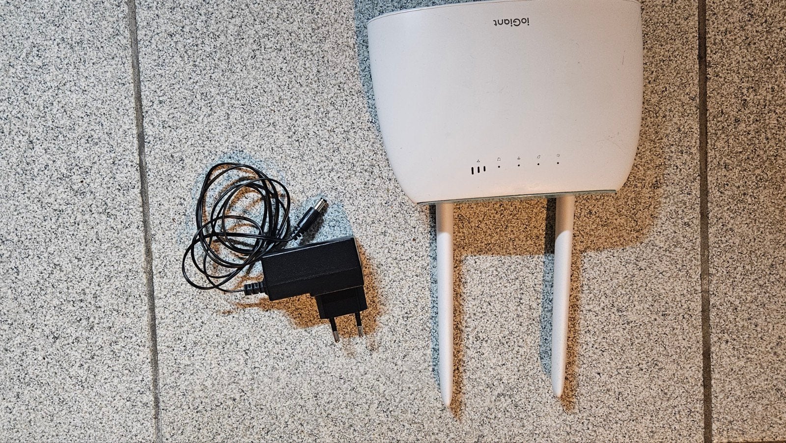 Routeur WiFi 4G LTE bibande, Informatique & Logiciels, Enlèvement ou Envoi, Routeur