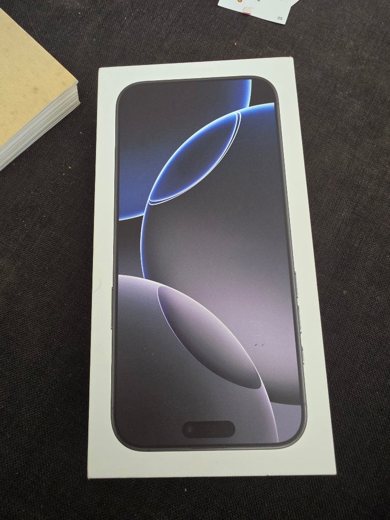 Iphone 16 pro max  256gb zwart 8x opgeladen, Télécoms, Téléphonie mobile | Apple iPhone, IPhone 16 Pro Max, Enlèvement, Sans abonnement