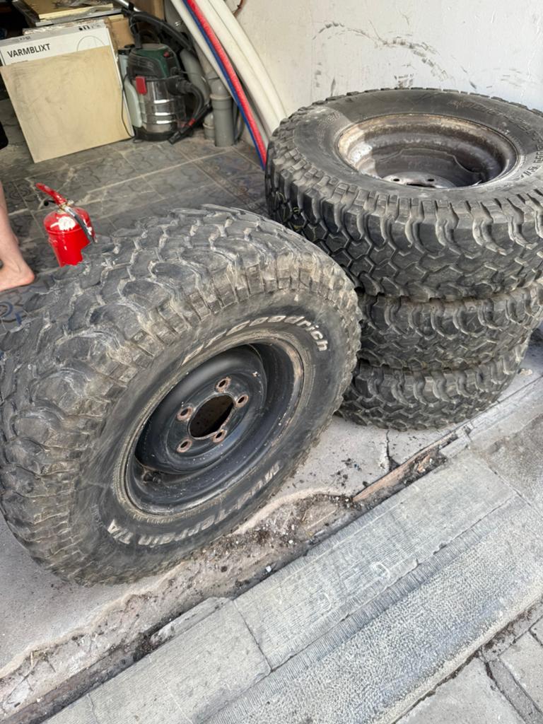 Bf Goodrich Mud Banden 255/85 R16, Ophalen, Band(en)