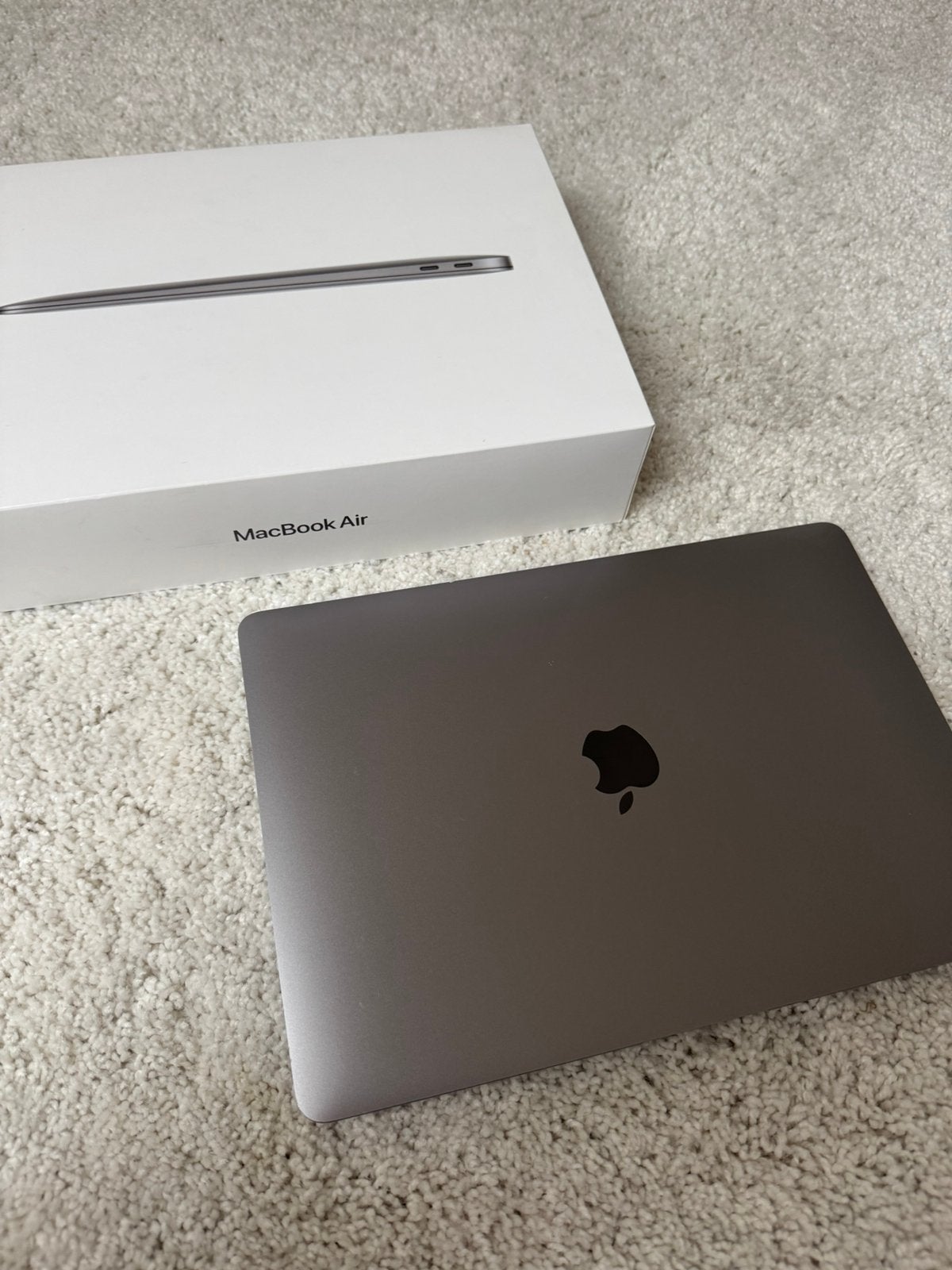 Macbook Air inch13 2020, Ophalen, 256 GB, 8 GB, Zo goed als nieuw