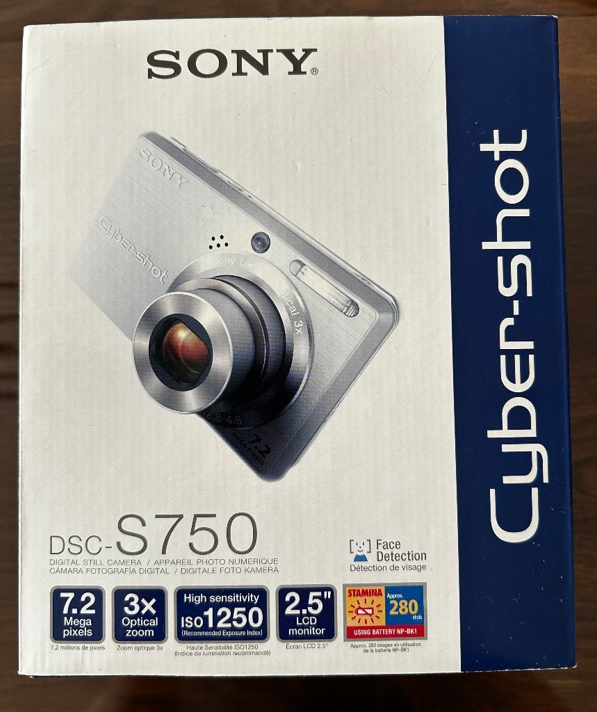 Sony DSC-S750 digitale camera "nieuw en ongeopend", Audio, Tv en Foto, Fotocamera's Digitaal, Nieuw, Ophalen of Verzenden, Compactcamera