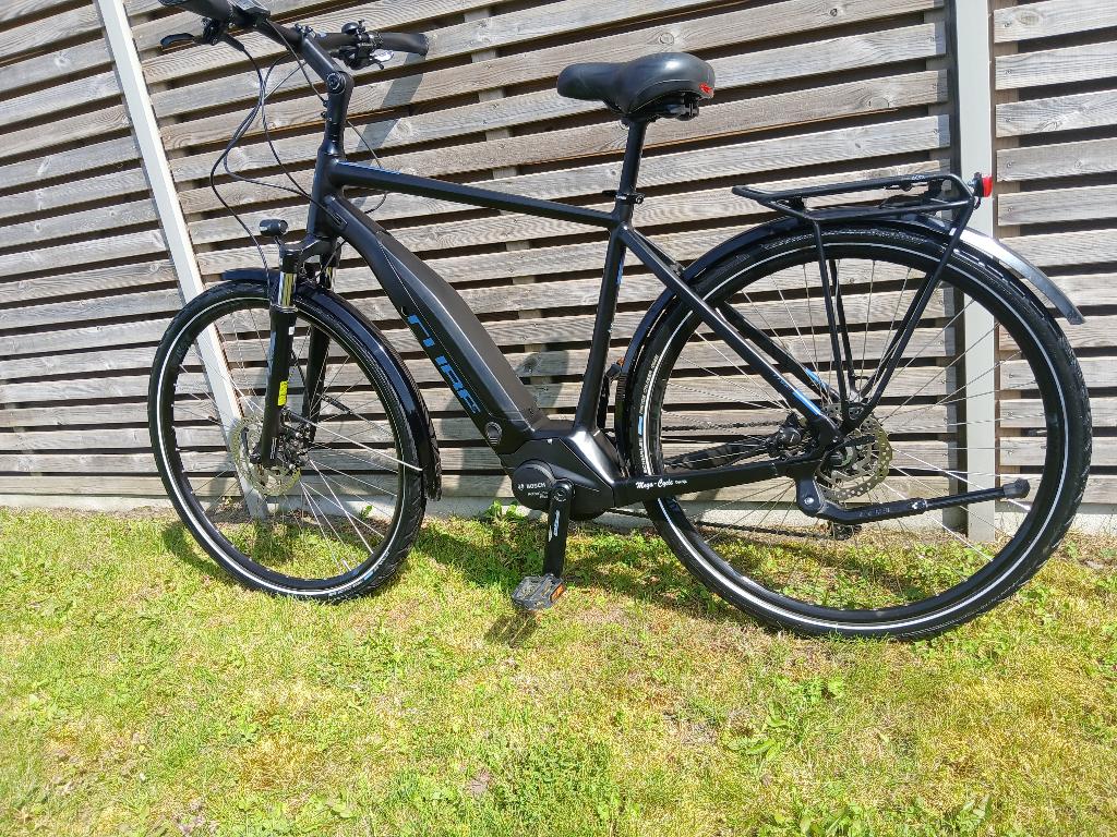 Elektrische fiets Cube Touring Hybrid One 500, Fietsen en Brommers, Ophalen, Zo goed als nieuw, Cube, 50 km per accu of meer
