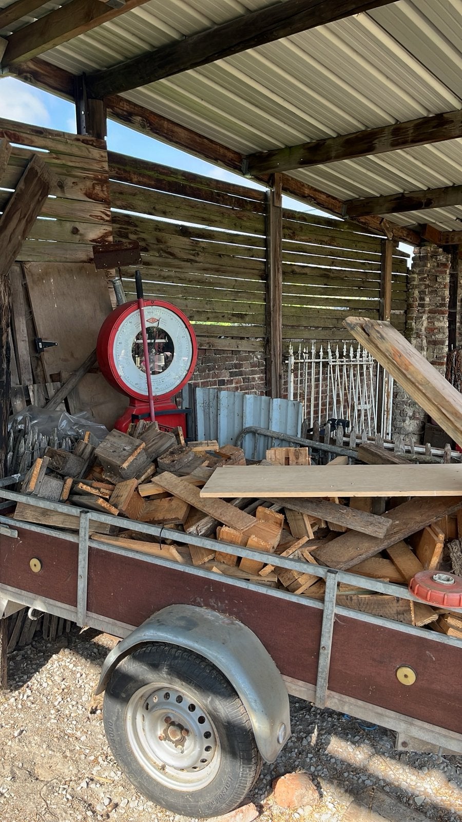 GRATIS BRANDHOUT PALETTEN, Doe-het-zelf en Bouw, Hout en Planken, Ophalen of Verzenden, Zo goed als nieuw
