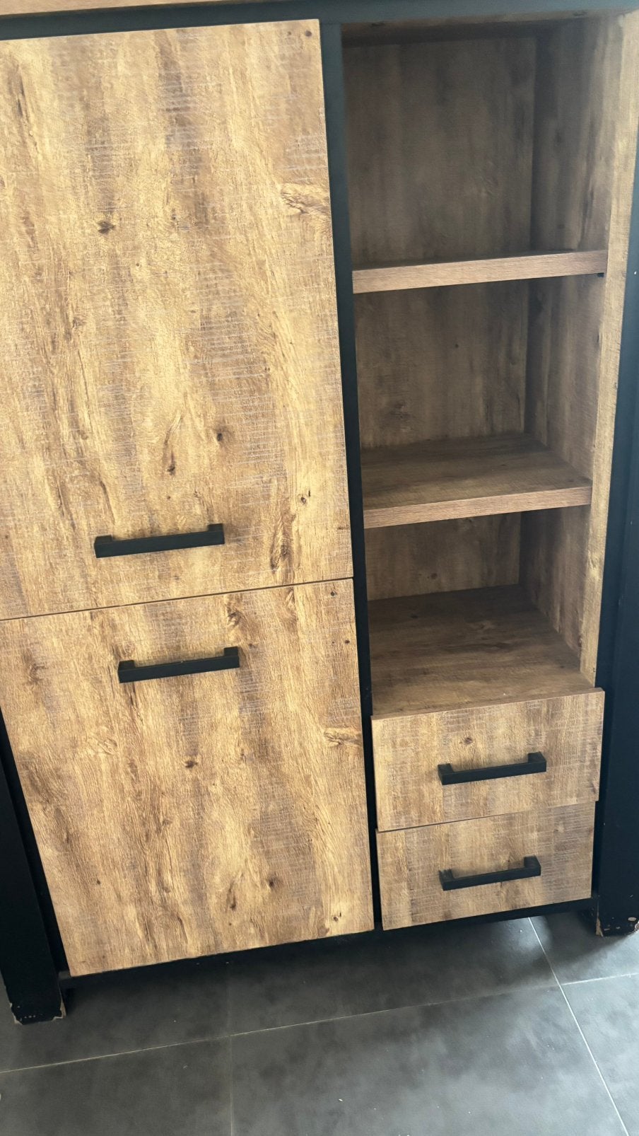 Armoire, 100 à 150 cm, Utilisé, Cottage, Avec tiroir(s)