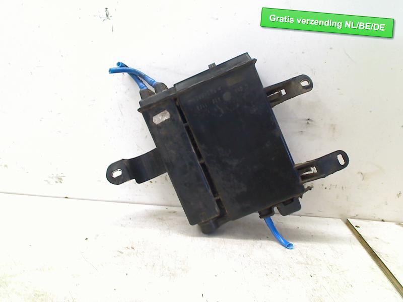 FILTRE A CHARBON Fiat 500 (312) (518942460), Dhr. R. de Gouw, Utilisé, Fiat, De Bloemendaal 21 21
5221 EB  'S HERTOGENBOSCH, NL