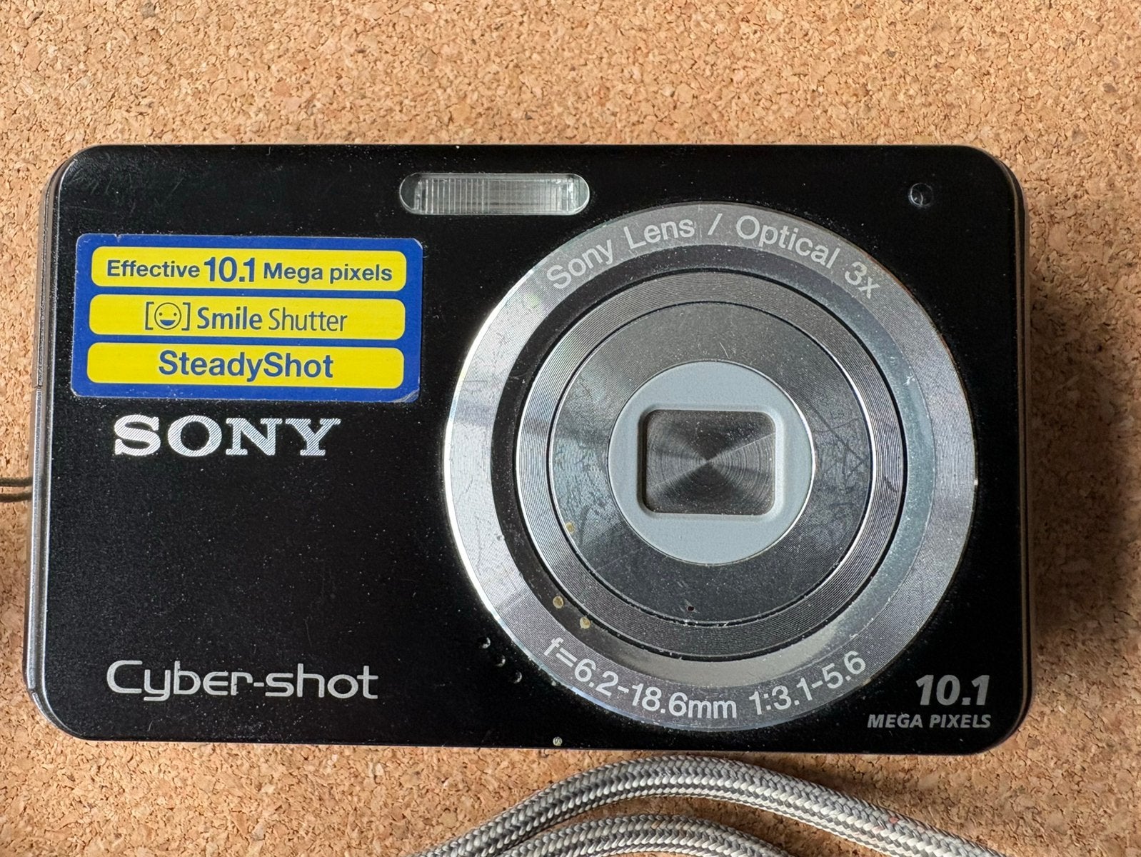 Fotocamera sony, Ophalen of Verzenden, Zo goed als nieuw, Oplader, Sony