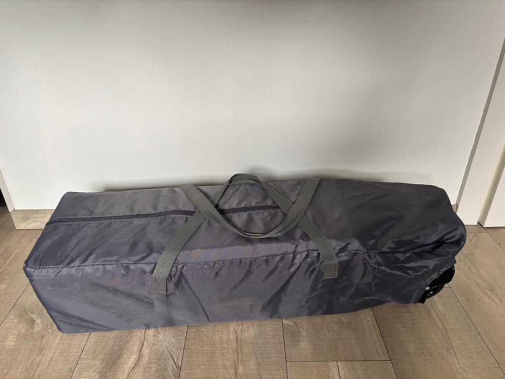 Reisbedje met matras, Kinderen en Baby's, Kinderkamer | Bedden, Ophalen, Zo goed als nieuw, Matras