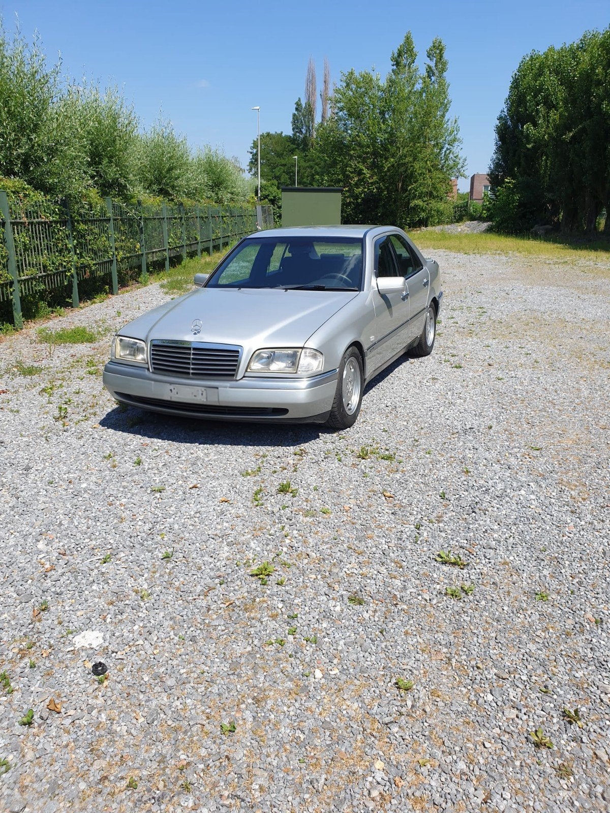 Mercedes C220 Diesel Elegance (W202), Auto's, Euro 2, 1575 kg, Zwart, 4 cilinders