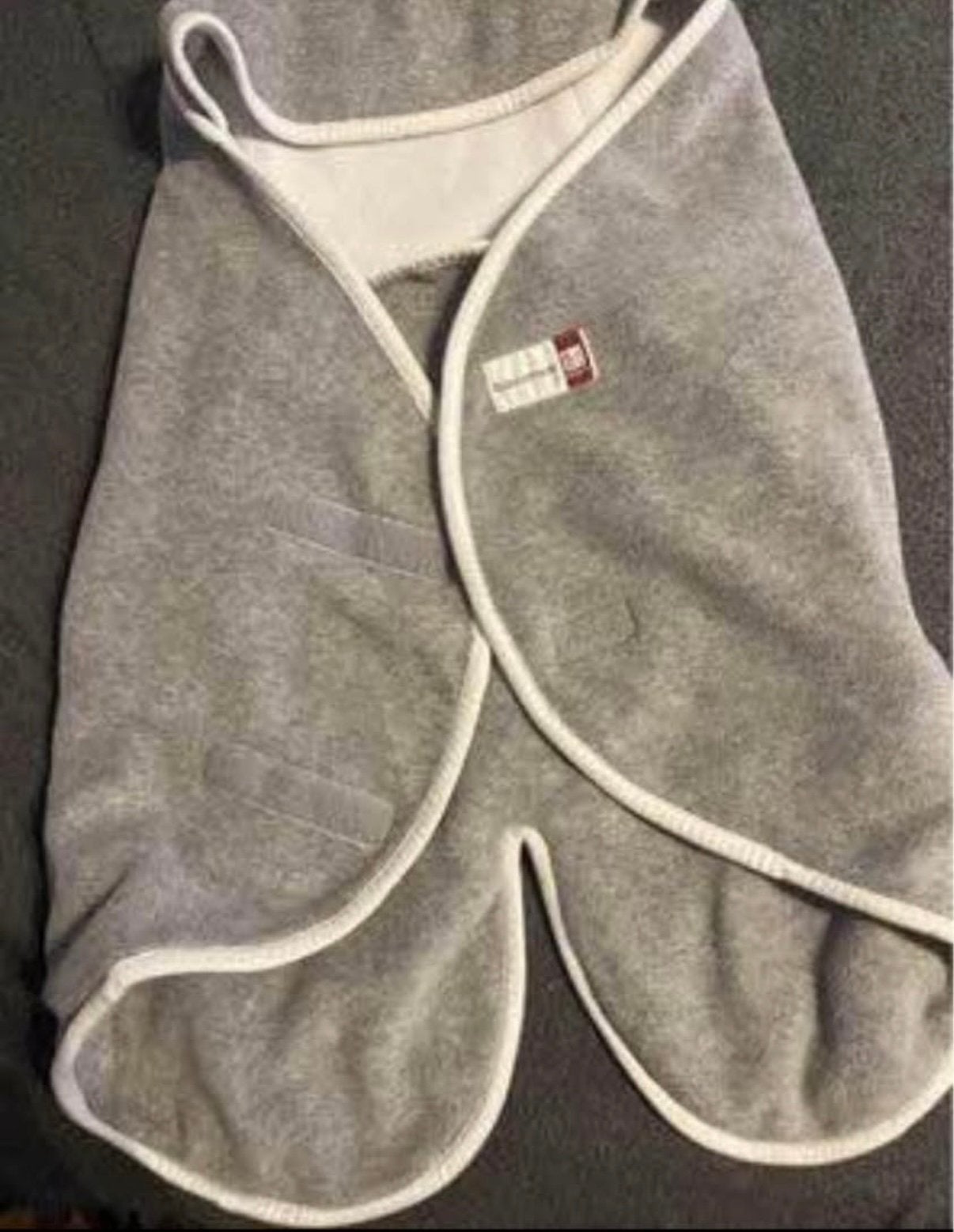 Chanceliere nid d ange marque red castle, Enlèvement ou Envoi, Comme neuf