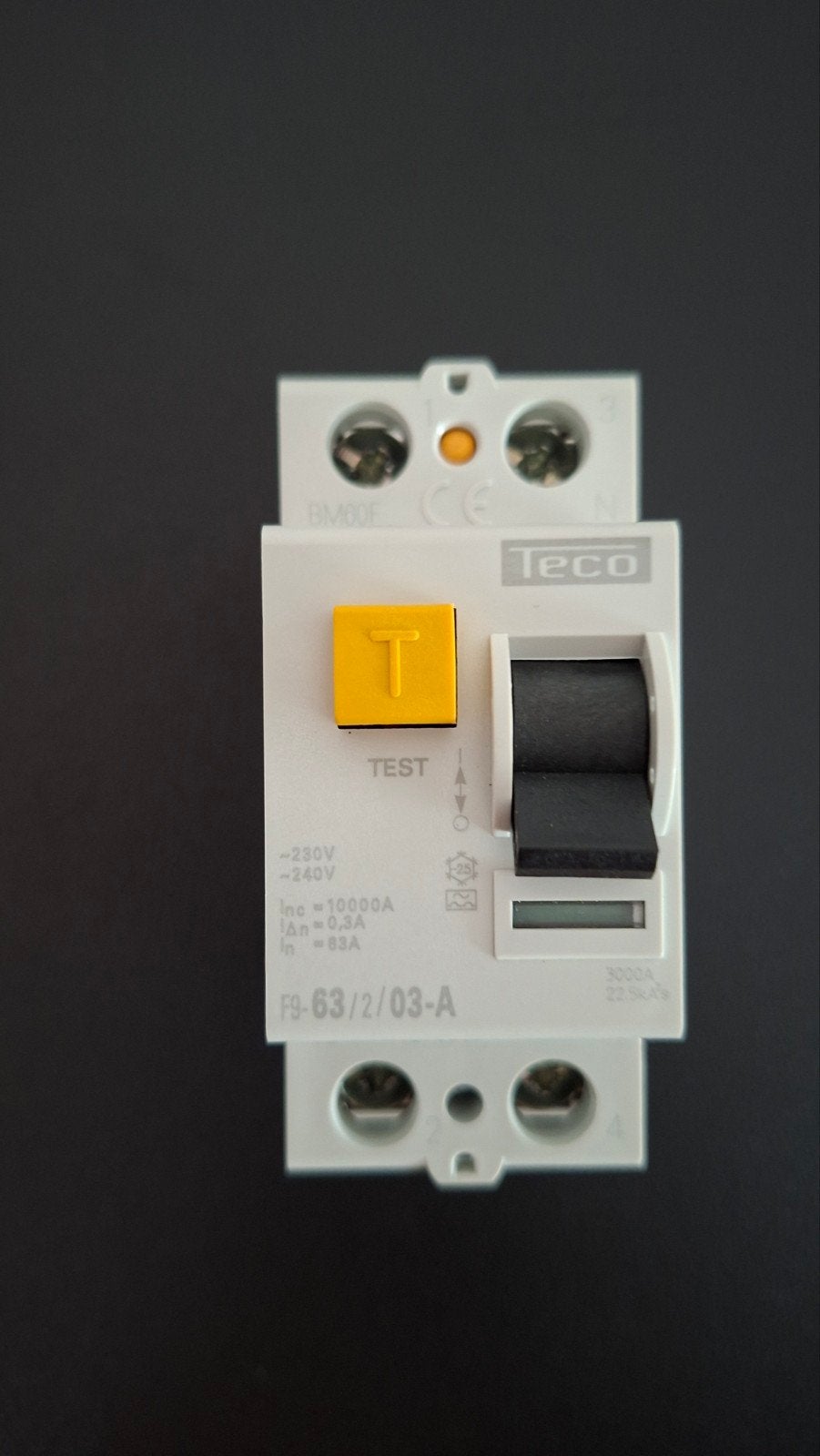 Teco 63 A — 300 mA — 2P — type A, Ophalen of Verzenden, Aardlekschakelaar
