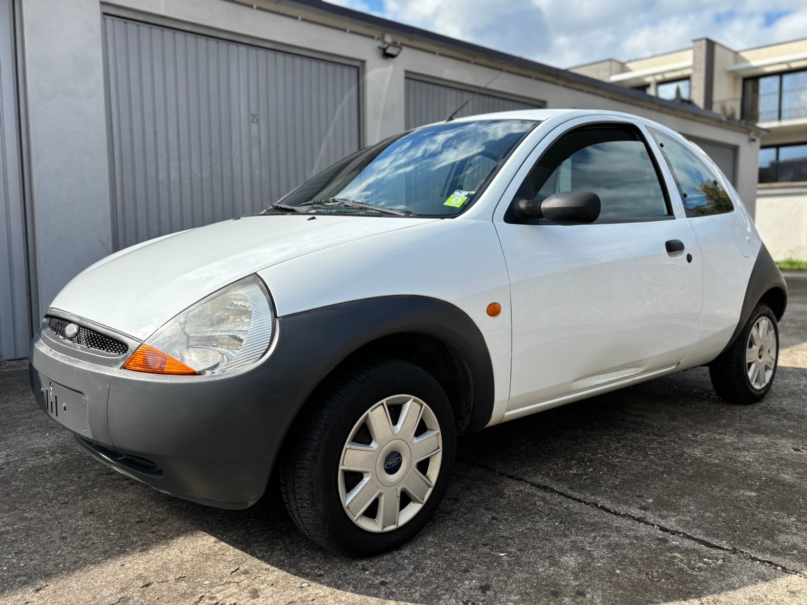 Ford Ka - 1.3 Essence - 49 000 Km - Homologué à la vente, Autos, Achat, Ka, Noir, Particulier