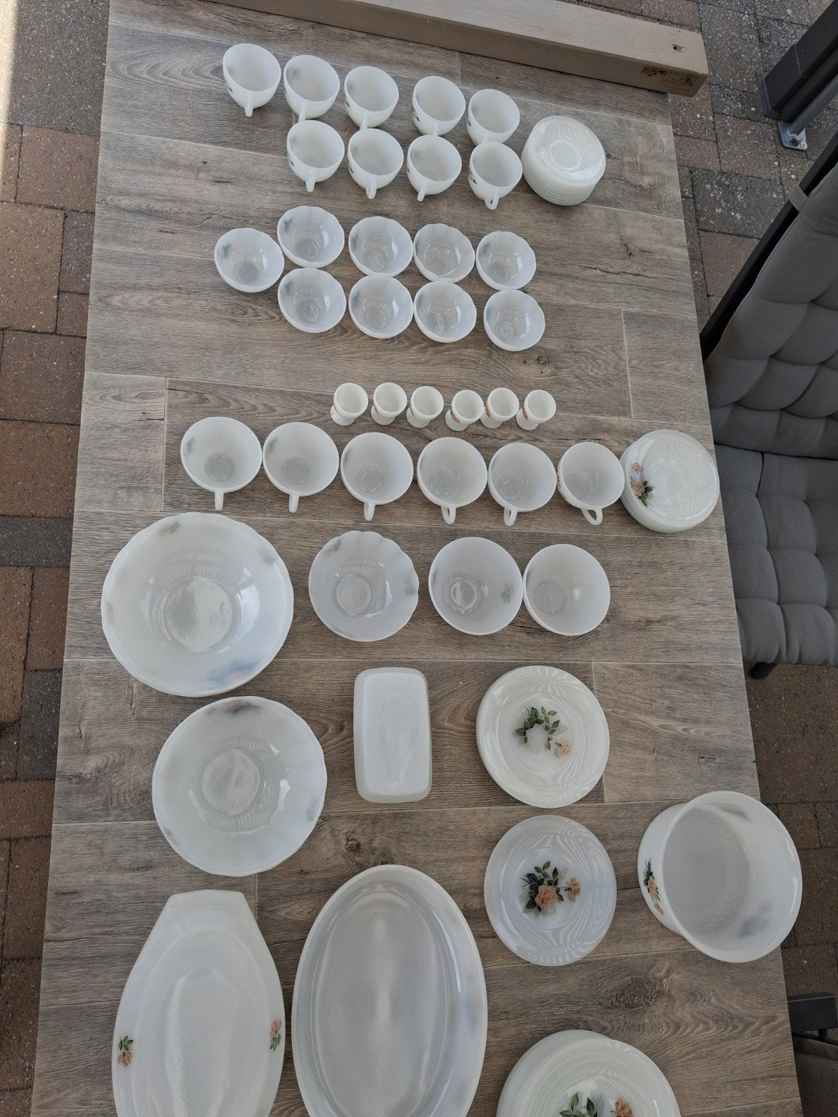 Arcopal servies 76 stuks, Antiek en Kunst, Ophalen