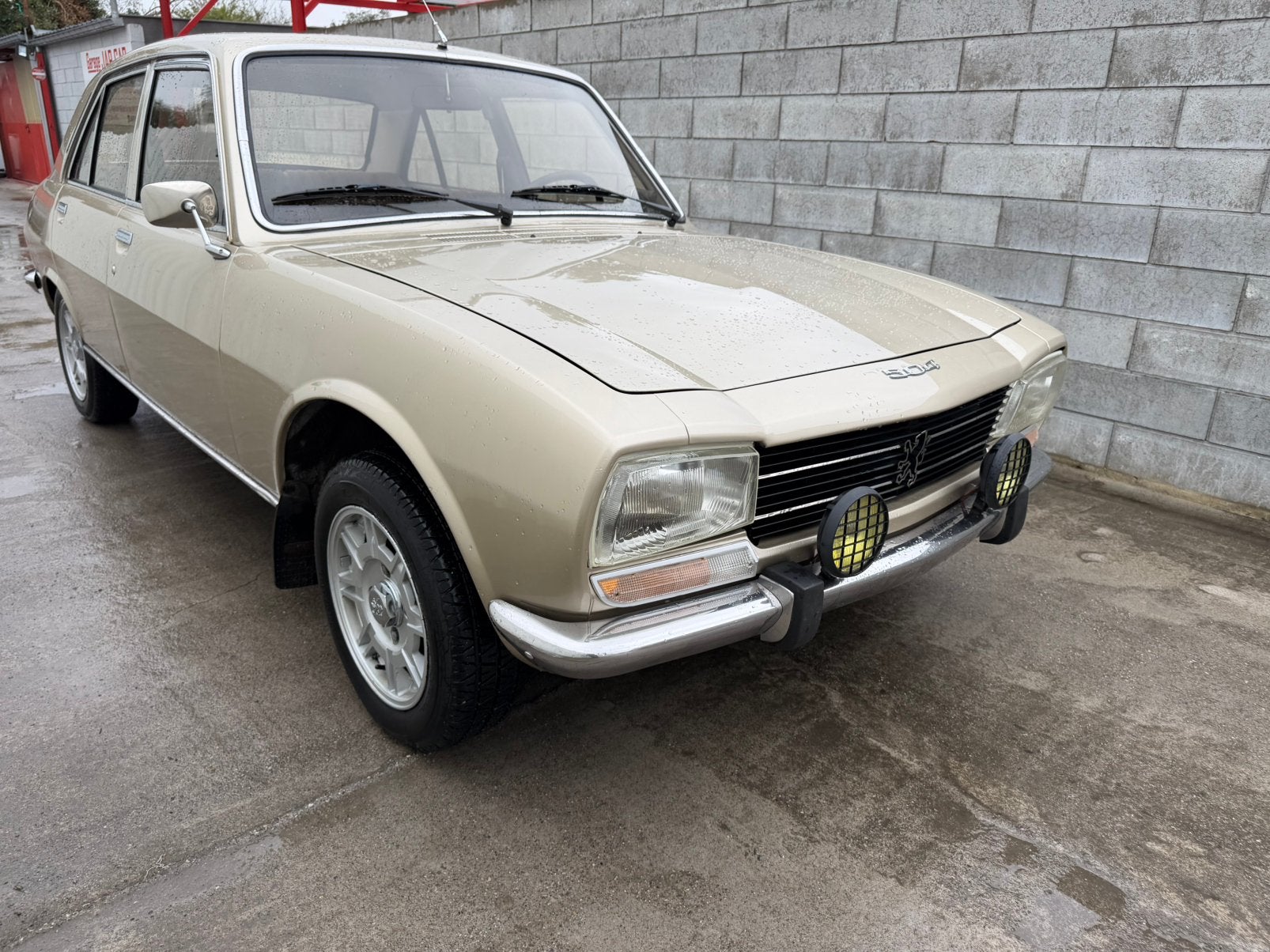Peugeot 504 2000cc essence 1979 129.000km, Achat, Particulier, Essence, Peugeot