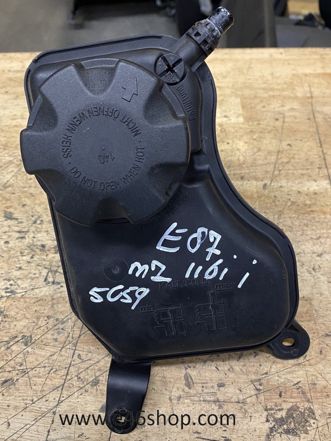 KOELVLOEISTOF TANK BMW 1 SERIE E87, -, Utilisé, -, Enlèvement ou Envoi