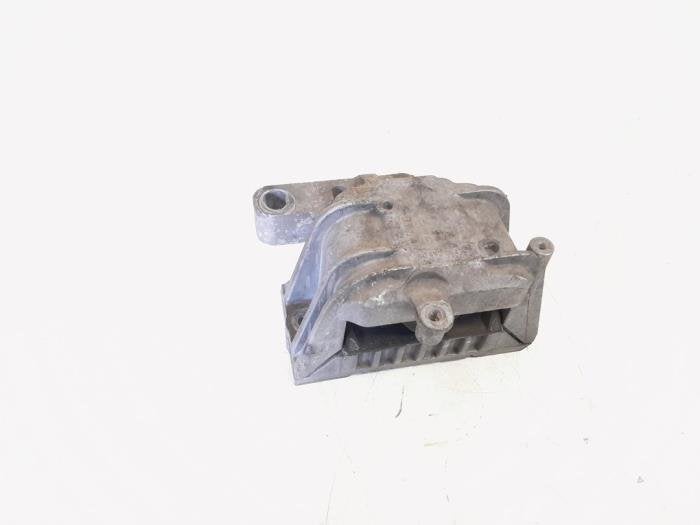 Support moteur d'un Volkswagen Passat, Volkswagen, -, 3 mois de garantie, Utilisé