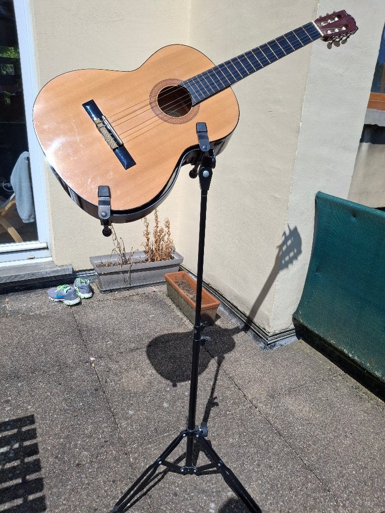 K&M Guitar stand performer, Musique & Instruments, Enlèvement, Comme neuf, Pied pour instrument, Guitare
