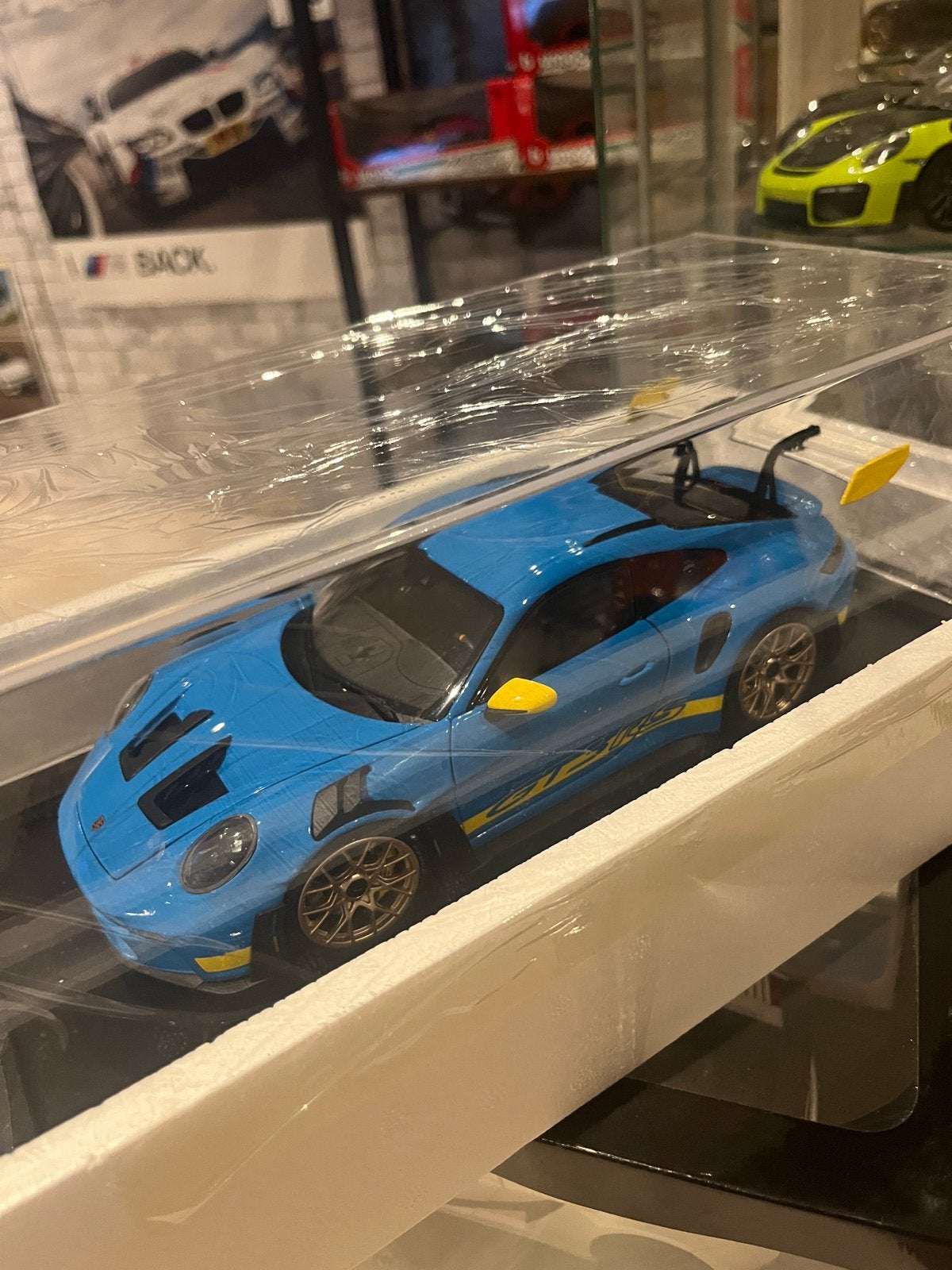 Dealer Model Porsche 911 GT3 RS, Ophalen