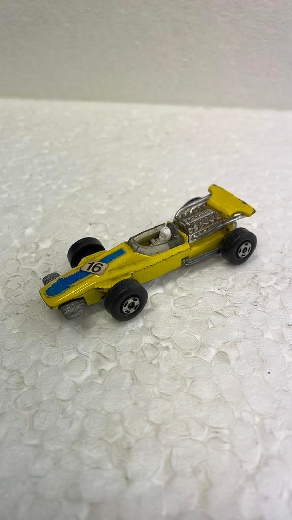 Matchbox Superfast 34 Formula I geel, Hobby en Vrije tijd, Ophalen of Verzenden, Zo goed als nieuw
