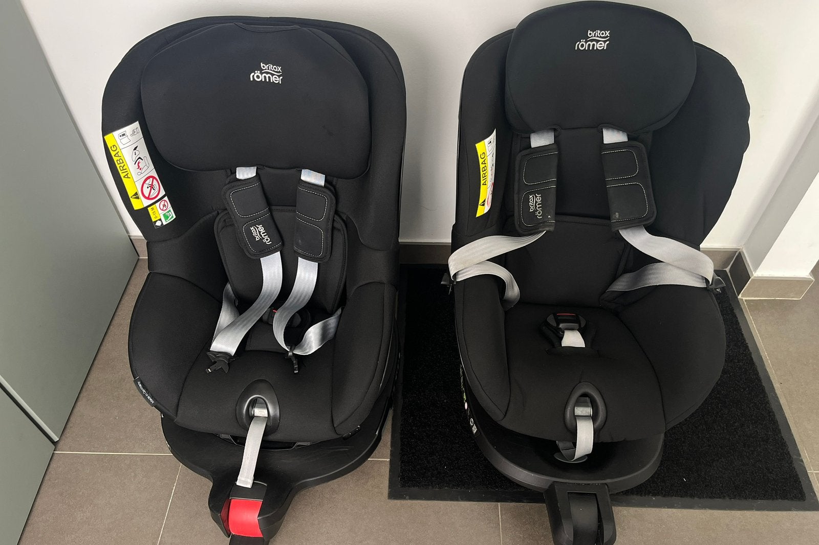 Britax Römer autostoel (2 stuks), Ophalen, Romer, Verstelbare rugleuning, Gebruikt