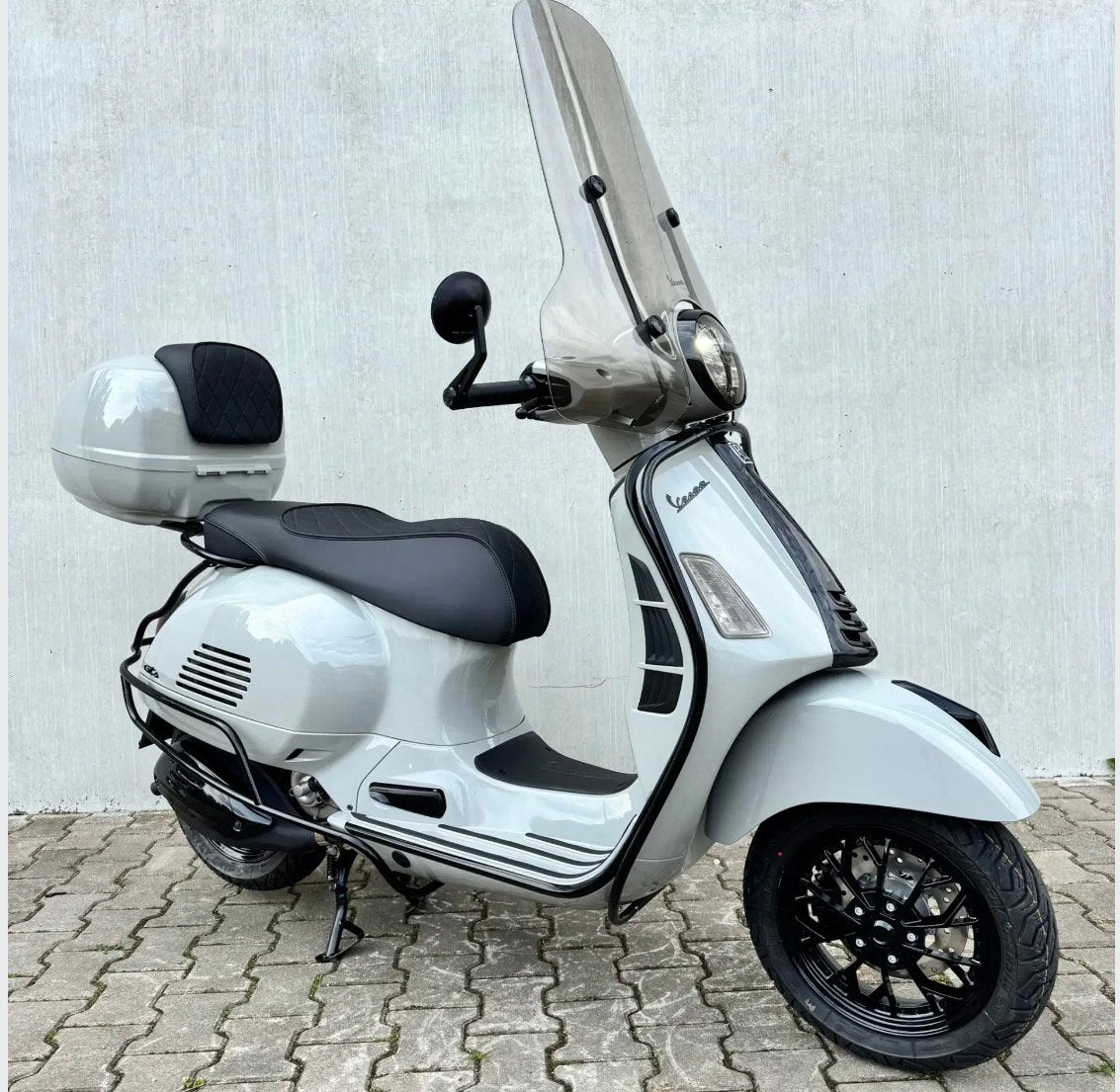 Op zoek naar een scooter moet starten, Enlèvement, Comme neuf