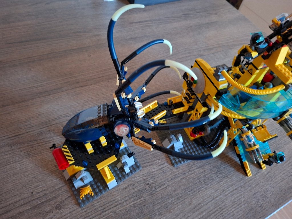 lego Aqua base, Lego, Minifigurines incluses, Comme neuf, Autres types