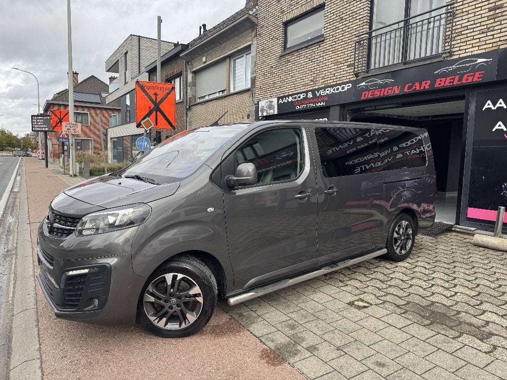 Opel Zafira Life 2.0 150ch 6 places Portes élec 21074€ HTVA, Autos, Argent ou Gris, Entreprise, 5 portes, https://public.car-pass.be/vhr/cebea4f9-e07a-4580-94b7-22610aee4950?lang=fr