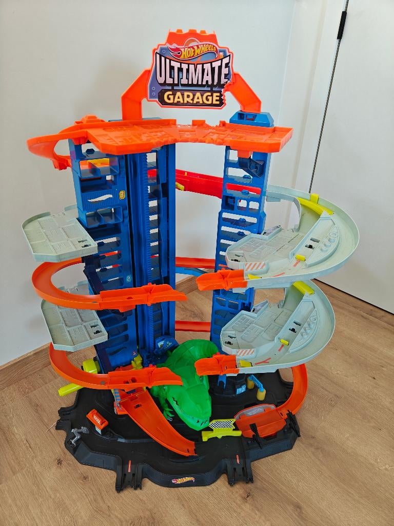Autogarage hot Wheels, Ophalen, Zo goed als nieuw, Hot Wheels