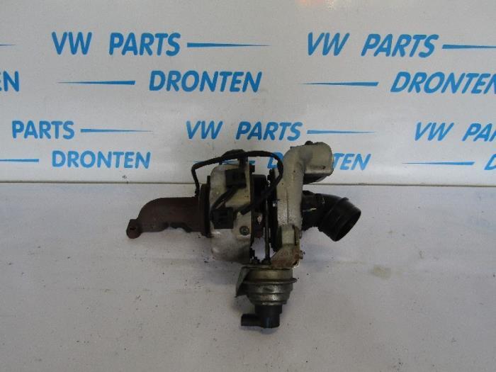 Turbo van een Volkswagen Passat, Auto-onderdelen, Gebruikt, -, Volkswagen, -