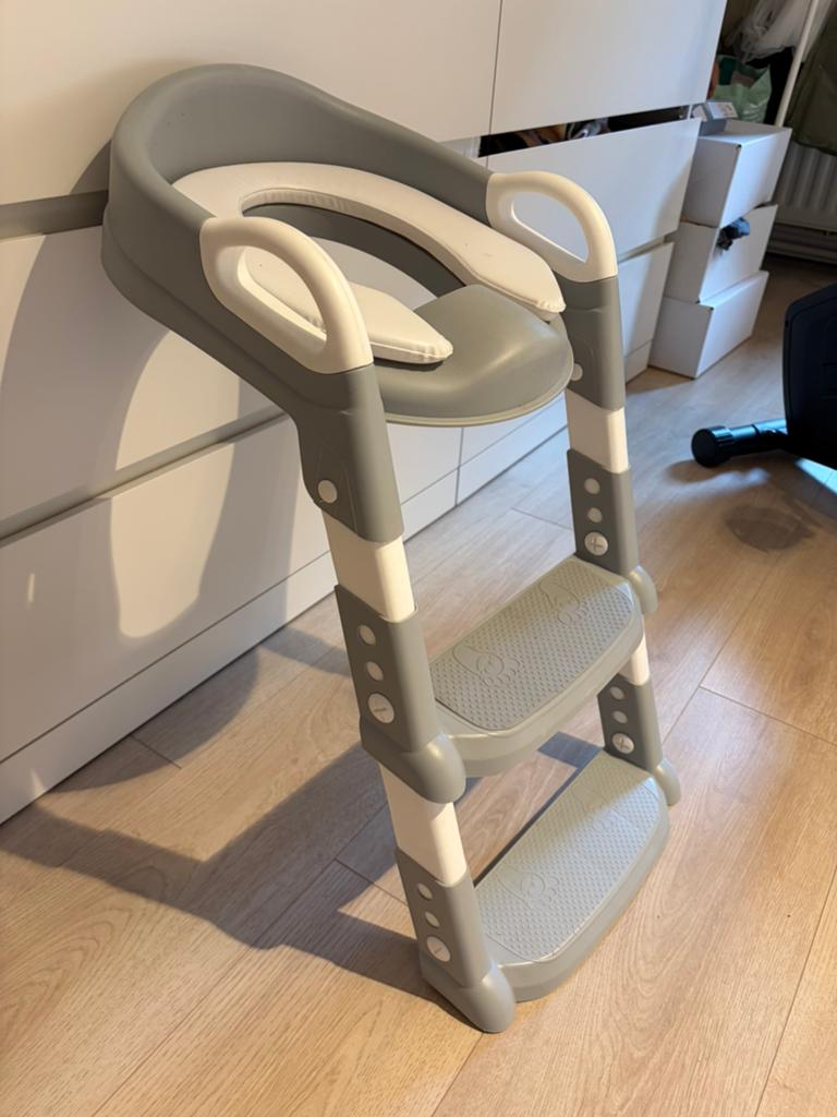 Wc trap en stoeltje voor peuter, Kinderen en Baby's, Badjes en Verzorging, Ophalen, Gebruikt