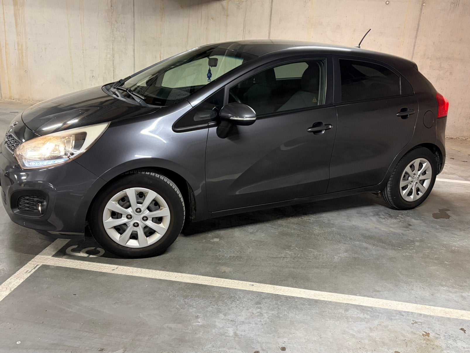 Kia Rio 1.2 CVVT Let’s Go – 2012, Auto's, Kia, Euro 5, Handgeschakeld, 5 deurs, Particulier