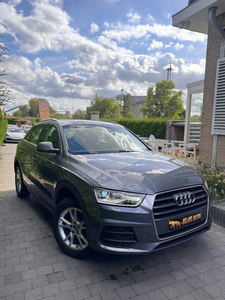 Audi Q3 1.4 TFSI automatique, Argent ou Gris, Achat, Euro 6, Entreprise