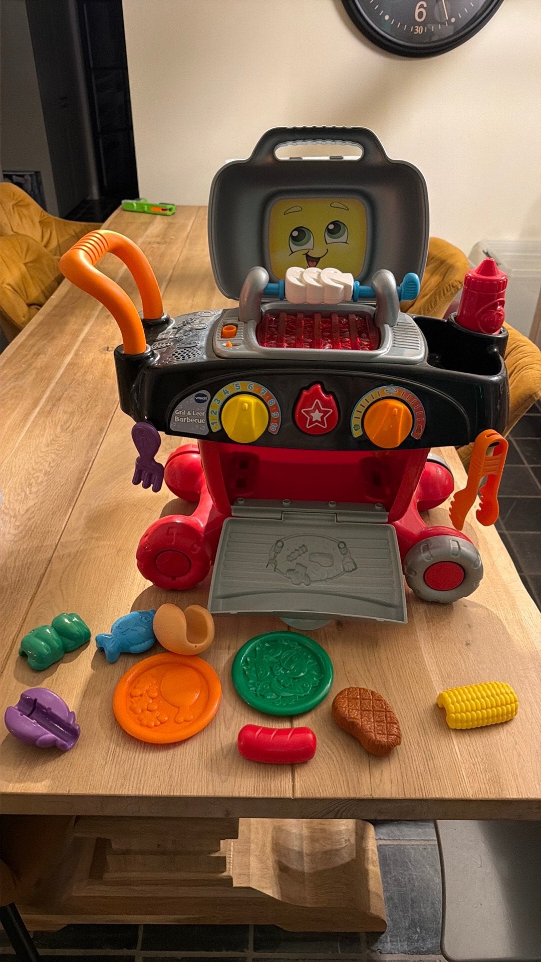 Vtech gril en leer bbq, Kinderen en Baby's, Ophalen, Zo goed als nieuw