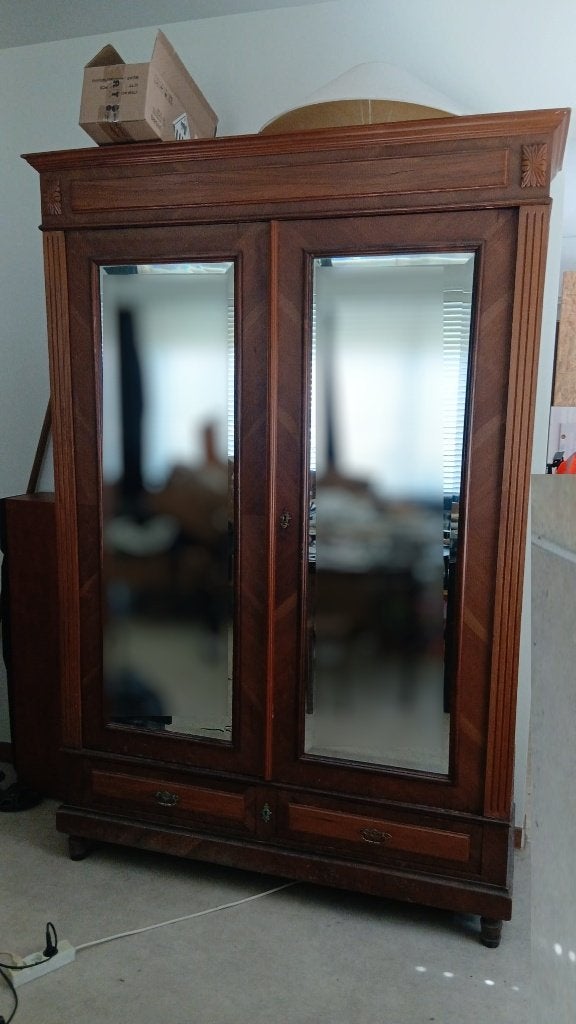 Mooie oude kledingkast, Ophalen of Verzenden
