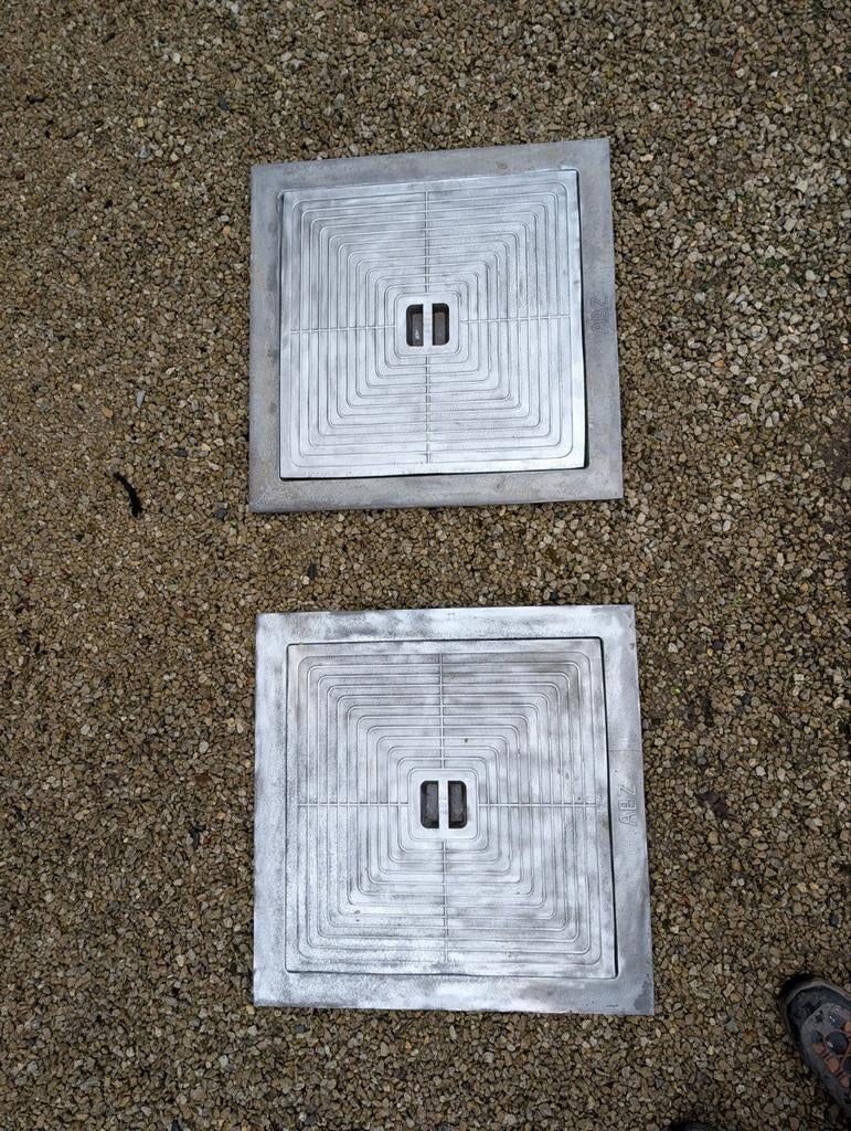 2x Putdeksel - alu - 60x60, Doe-het-zelf en Bouw, Ophalen, Gebruikt, Aluminium, Afvoer