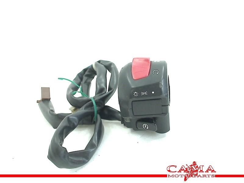 COMMUTATEUR DROIT Suzuki GSX R 750 1996-1999 SRAD (GSXR750), Dhr. S. di Majo, Utilisé, Info@cama-motorparts.nl, P.J. Troelstraweg 8 8
3144 CX  MAASSLUIS, NL