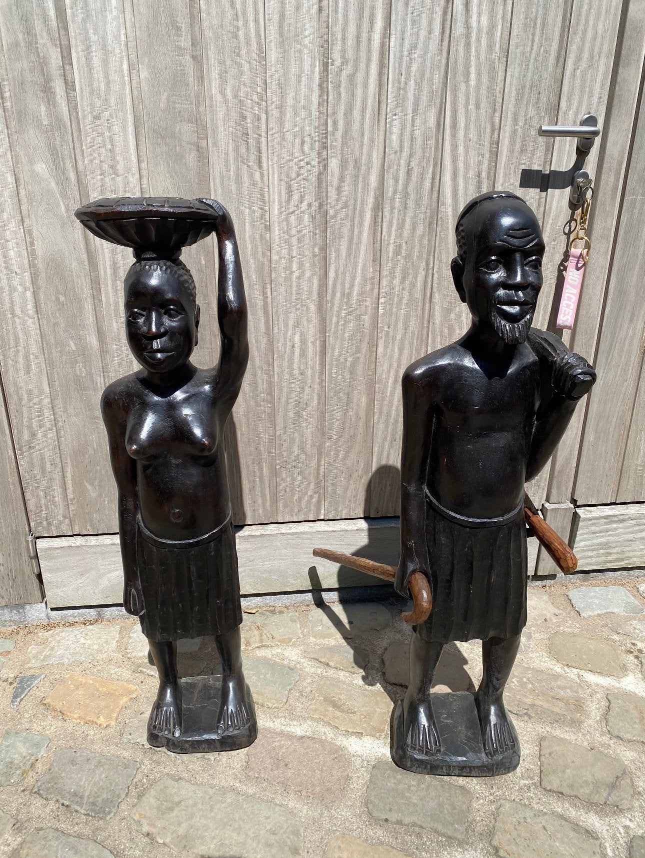 Set van 2 Afrikaanse houten beelden – handgesneden decoratie, Ophalen, Zwart, Zo goed als nieuw, Hout