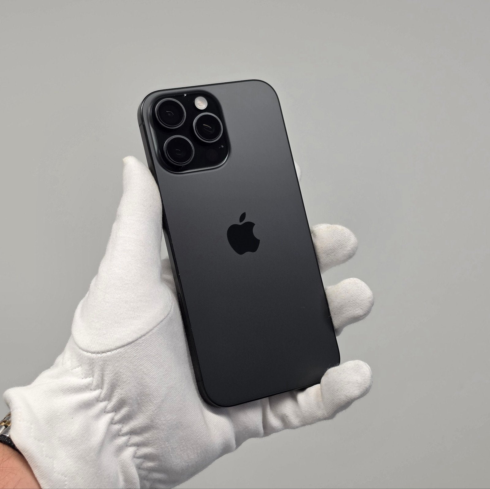 IPHONE 16 PRO MAX 5G 256 GO EN TITANE NOIR, Enlèvement, IPhone 16 Pro, Noir