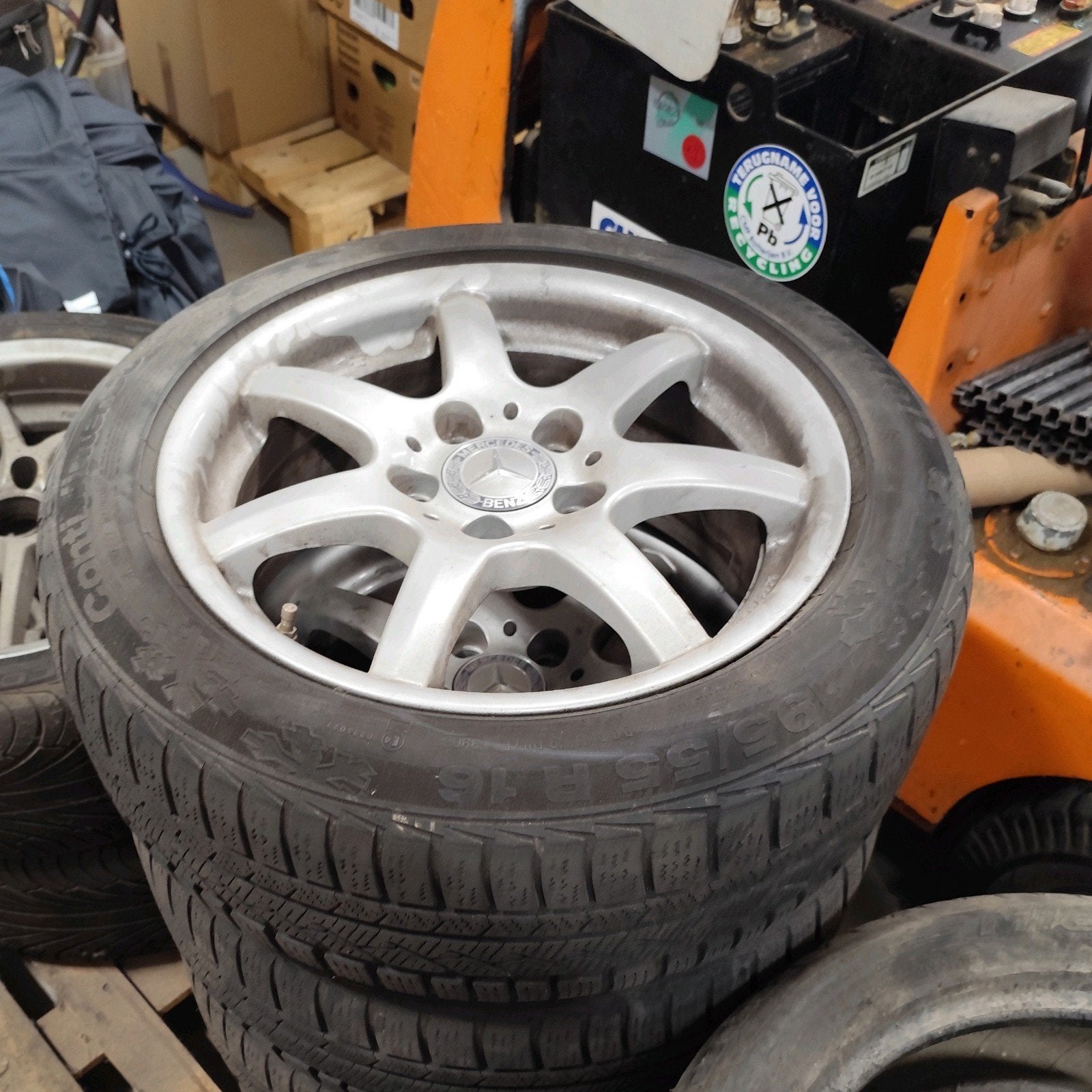 winter set voor mercedes, Auto diversen, Ophalen, Zo goed als nieuw
